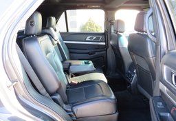 2016 Ford Explorer - Thumbnail 26