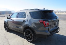 2016 Ford Explorer - Thumbnail 6