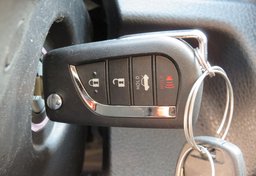 2018 Toyota Camry - Thumbnail 28