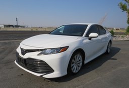 2018 Toyota Camry - Thumbnail 4