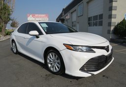 2018 Toyota Camry - Thumbnail 3