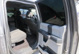 2019 Ford F-150 - Thumbnail 25