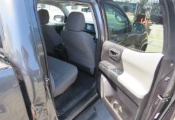 2020 Toyota Tacoma 4WD - Thumbnail 23