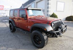 2014 Jeep Wrangler Unlimited - Thumbnail 2