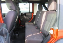 2014 Jeep Wrangler Unlimited - Thumbnail 32