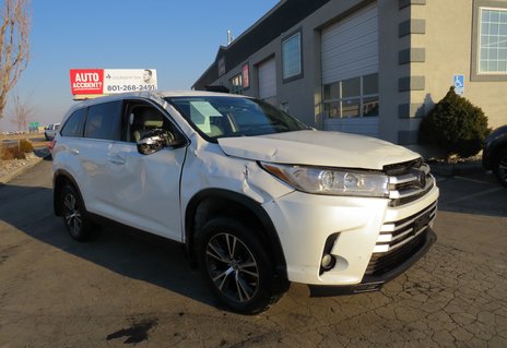 Picture of 2019 Toyota Highlander