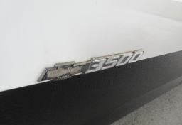 2003 Chevrolet Express Cargo Van 4X4 - Thumbnail 26