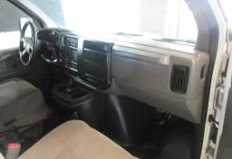 2003 Chevrolet Express Cargo Van 4X4 - Thumbnail 29