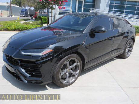 Picture of 2020 Lamborghini Urus