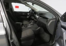 2020 Nissan Rogue Sport - Thumbnail 24