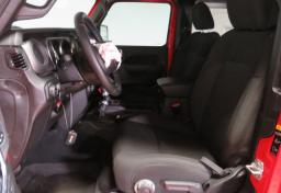 2022 Jeep Wrangler - Thumbnail 35