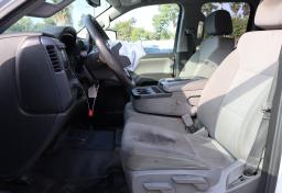 2019 Chevrolet Silverado 2500HD - Thumbnail 23