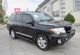 2015 Toyota Land Cruiser - Thumbnail 2