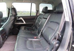 2015 Toyota Land Cruiser - Thumbnail 27