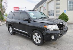 2015 Toyota Land Cruiser - Thumbnail 4