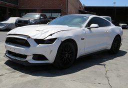 2017 Ford Mustang - Thumbnail 4