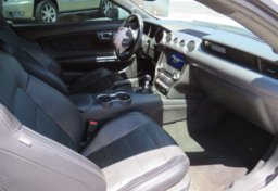 2017 Ford Mustang - Thumbnail 24