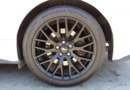 2017 Ford Mustang - Thumbnail 16