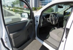 2019 Nissan Frontier - Thumbnail 22