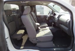 2019 Nissan Frontier - Thumbnail 25