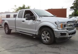 2018 Ford F-150 - Thumbnail 4