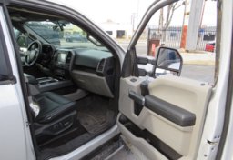 2018 Ford F-150 - Thumbnail 25