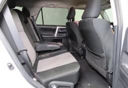 2016 Toyota 4Runner SR5 - Thumbnail 32