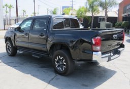 2018 Toyota Tacoma - Thumbnail 7