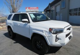 2016 Toyota 4Runner - Thumbnail 3