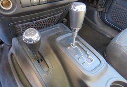 2017 Jeep Wrangler Unlimited - Thumbnail 35