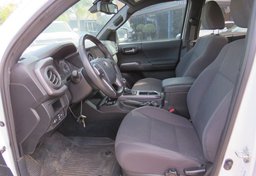 2018 Toyota Tacoma - Thumbnail 27