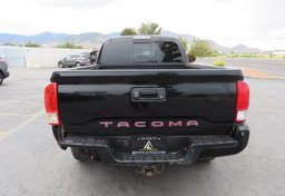 2017 Toyota Tacoma - Thumbnail 11