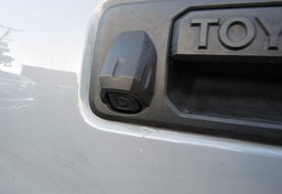 2019 Toyota Tacoma - Thumbnail 17