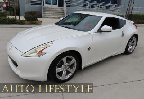 Picture of 2011 Nissan 370Z