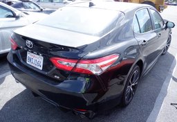 2020 Toyota Camry - Thumbnail 2