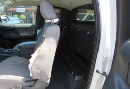 2021 Toyota Tacoma - Thumbnail 23