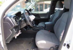 2021 Toyota Tacoma - Thumbnail 28