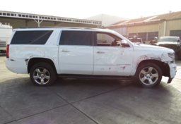 2016 Chevrolet Suburban - Thumbnail 12