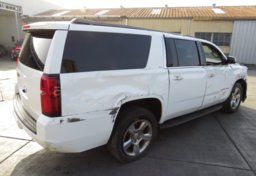 2016 Chevrolet Suburban - Thumbnail 5