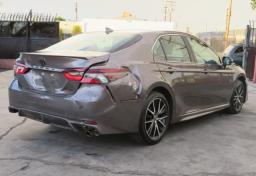 2023 Toyota Camry - Thumbnail 9