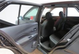 2021 Nissan Kicks - Thumbnail 21