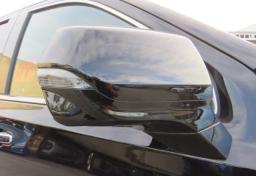 2023 GMC Yukon - Thumbnail 18