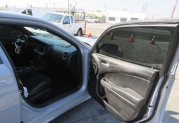 2021 Dodge Charger - Thumbnail 21