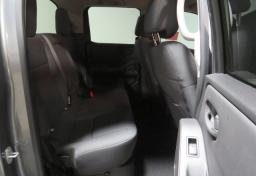 2022 Nissan Frontier - Thumbnail 24