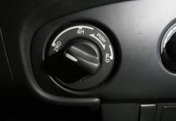 2022 Nissan Frontier - Thumbnail 33