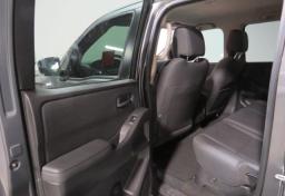 2022 Nissan Frontier - Thumbnail 19