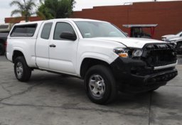 2018 Toyota Tacoma - Thumbnail 4