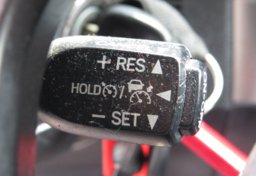 2018 Toyota Tacoma - Thumbnail 32