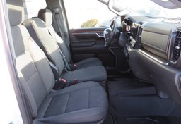 2022 Chevrolet Silverado 1500 - Thumbnail 34