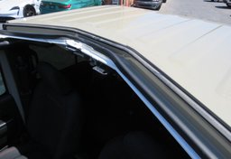 2020 Jeep Gladiator - Thumbnail 13